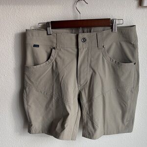 KUHL Shorts Silencr Kargo 34 Waist